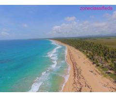 Amplios Terrenos Lineales A La Playa En Punta Cana, Bavaro, Miches, Terrenas, En Venta!!