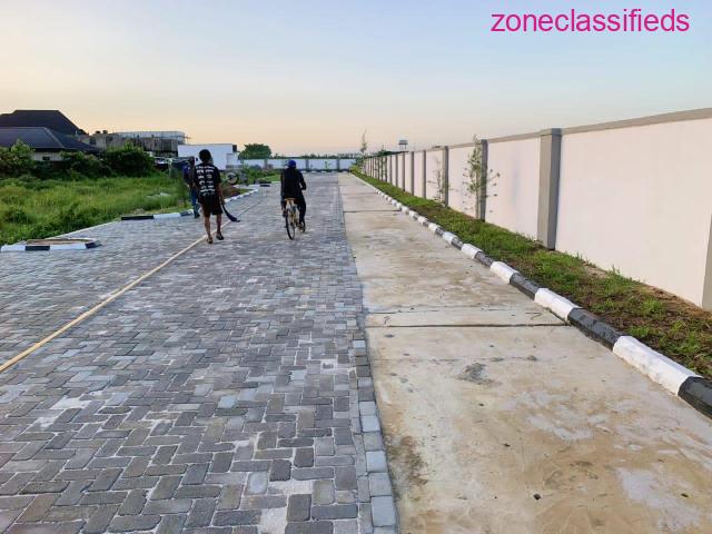 We are Selling Plots of Land  at Genesis Court Phase 3, Lekki (Call 08159074378) - 4/5