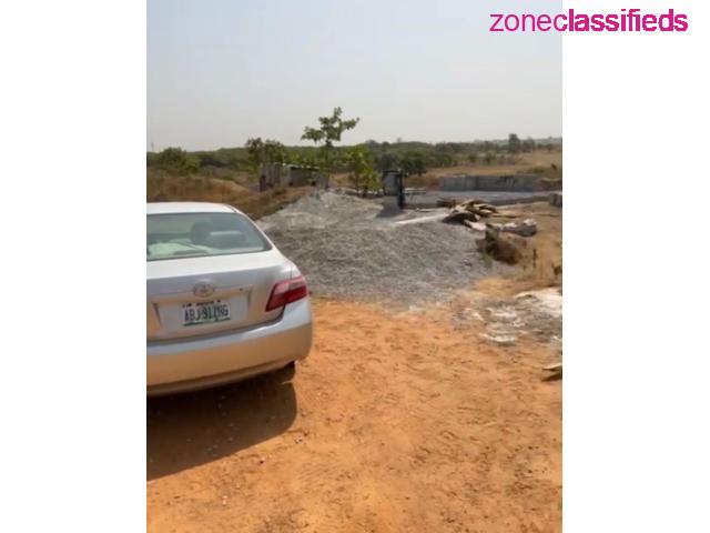 We are Selling Plots of Land at EMERALD CITY, Kuje (Call 08135017389) - 4/5