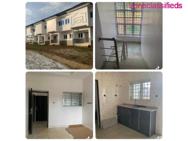 3 Bedroom Terrace For Sale in a Fully Occupied Estate in Lifecamp, Abuja (Call 08050392528) - 1/10