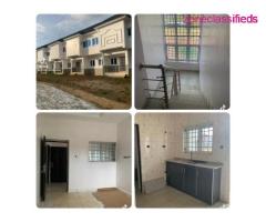 3 Bedroom Terrace For Sale in a Fully Occupied Estate in Lifecamp, Abuja (Call 08050392528) - Image 1/10