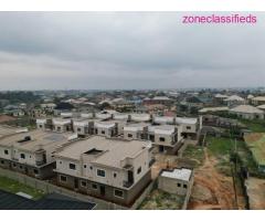 FOR SALE - 3 and 4 Bedroom Duplexes at ROSE GARDENS MAGBORO (Call 07061166000) - Image 9/10