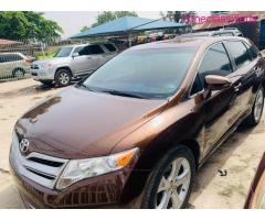 Extremely Clean Registered Toyota Venza 2013 Model with Thumb Start (Call 08032556568) - Image 3/8
