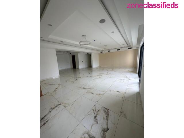 LUXURY WELL FINISHED 3 BEDROOM FLAT WITH A BQ FOR SALE AT OLD IKOYI (CALL 09121189076) - 8/9