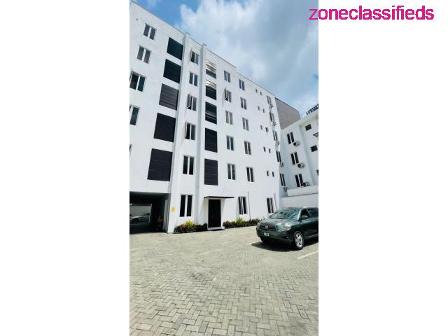 FOR SALE - FURNISHED 3 BEDROOM APARTMENT WITH SWIMMING POOL AT IKOYI (CALL 09121189076) - 1/10