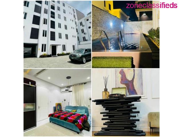 FOR SALE - FURNISHED 3 BEDROOM APARTMENT WITH SWIMMING POOL AT IKOYI (CALL 09121189076) - 6/10