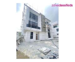 FIVE BEDROOM FULLY DETACHED AUTOMATED (SMART HOUSE) ON TWO FLOORS IN IKOYI (CALL 09121189076) - Image 8/10