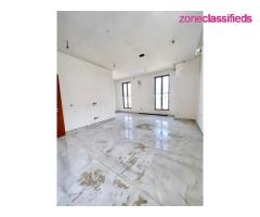 LUXURY 5 BEDROOM FULLY DETACHED AUTOMATED (SMART HOUSE) IN IKOYI (CALL 09121189076) - Image 4/9