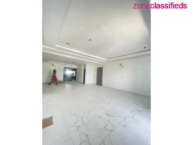 FOR SALE - LUXURY CONTEMPORARY 3 BED SPACIOUS FLAT AT LEKKI PHASE 1 (CALL 09121189076) - 5/10