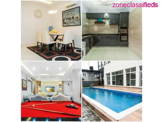 FOR SALE - SERVICED 4 BEDROOM TERRACE DUPLEX WITH A SWIMMING POOL AT IKATE (CALL 09121189076) - 10/10