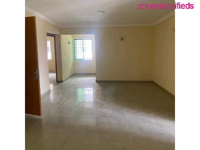 11 Units of Spacious 3 Bed and 2 Bed and 1 Bed Block of Flat For Sale in Lekki (Call 09121189076) - 6/6