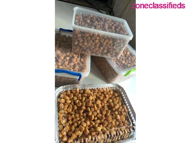 We Sell Beef Floss, Small Chops, Chin-Chin, Meat Pie and more (Call 08134176779) - 8/10