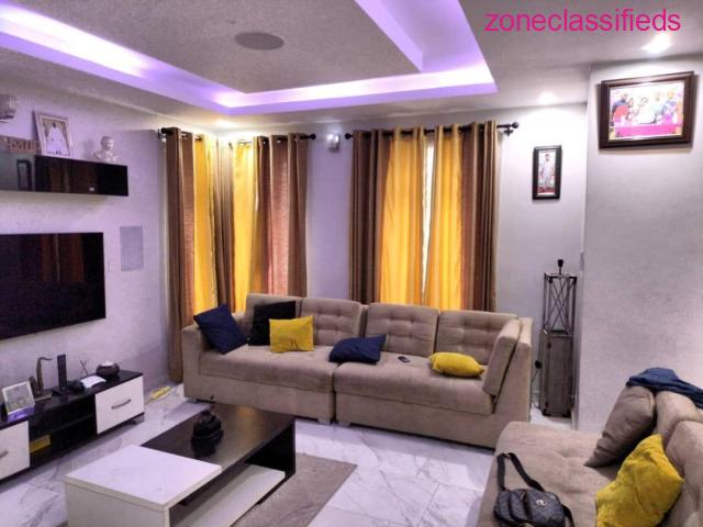 SHORTLET: 4 Bedroom Smart Home Terrace at Ikota Villa Estate (Call 08032286711) Also For Sale - 1/9