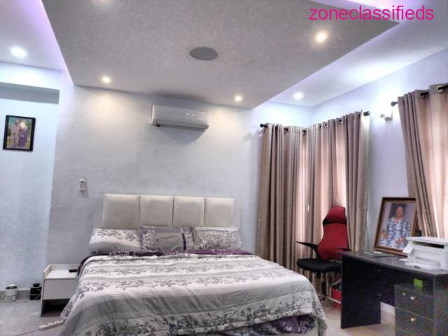 SHORTLET: 4 Bedroom Smart Home Terrace at Ikota Villa Estate (Call 08032286711) Also For Sale - 5/9