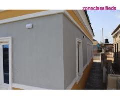 Three Bdr detached bungalow for sale at Mowe Town, Ofade Road, Off Lagos-Ibadan, Expressway - Image 2/10