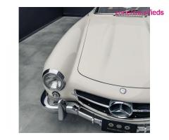 Mercedes Benz - Image 4/6