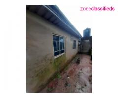 FOR SALE - 3 Bedrooms Bungalow and A Shop on Half a Plot (Call 08133868802) - Image 6/10