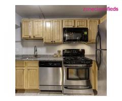 Remarkable two bedroom Condo - Image 10/10