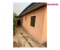 For Sale : 2 bedroom semi detached bungalow with BQ at Kuje, Abuja - Image 4/6