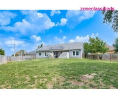 House for sale - Image 1/10